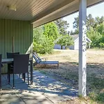 Semesterbostad 3 Bedroom Stunning In Aakirkeby Vester Somarken